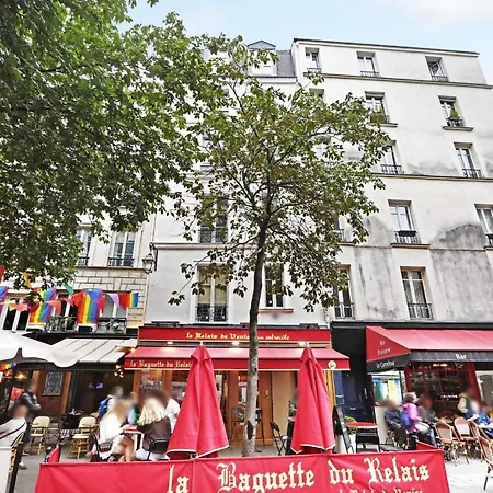 Quiet For 2 People - Le Marais